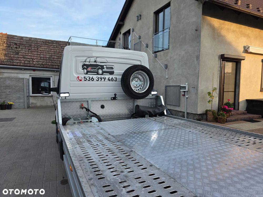 Volkswagen Crafter II - 40