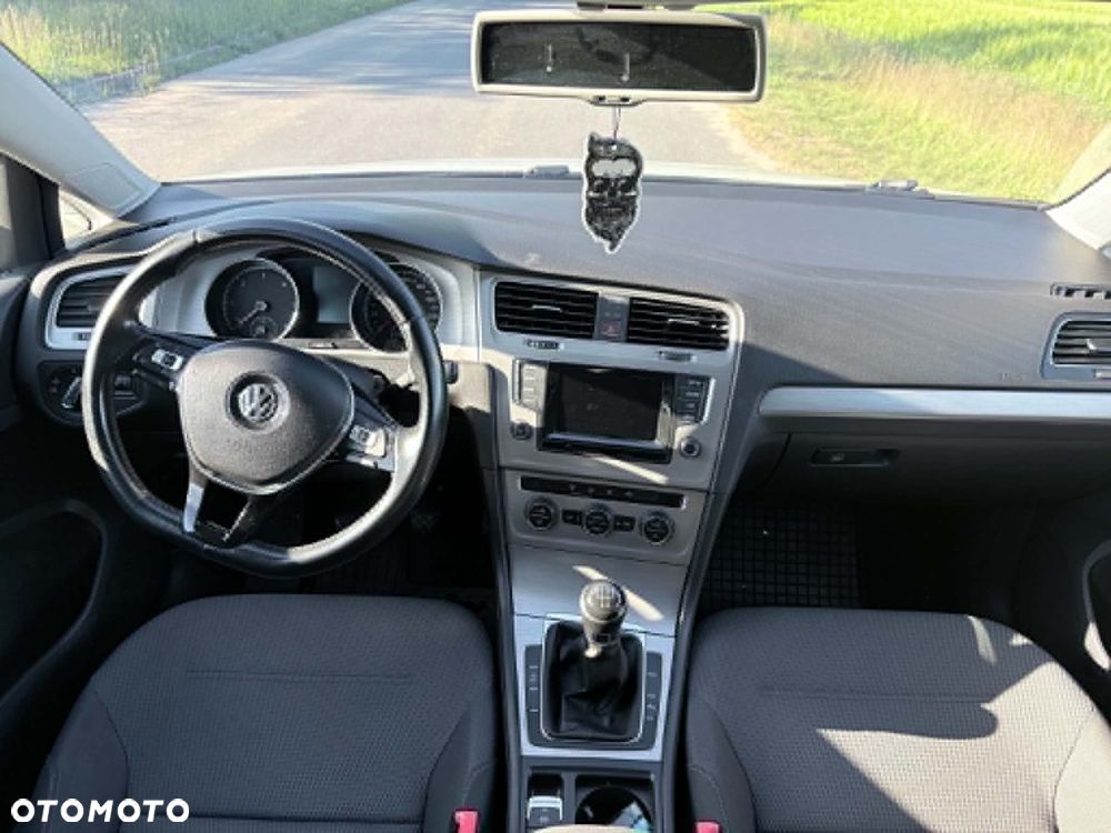 Volkswagen Golf 1.6 TDI Comfortline - 11