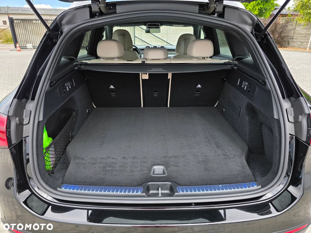 Mercedes-Benz GLC 300 e 4-Matic Avantgarde - 37