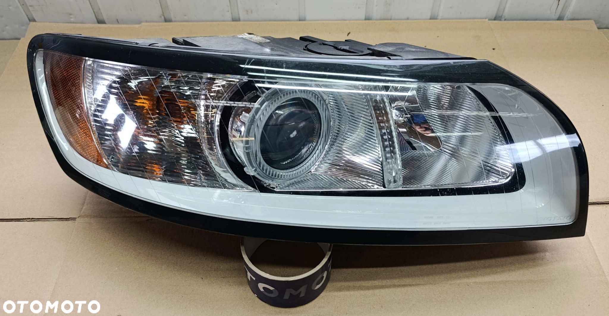 Volvo V50 lampa przednia przód LIFT Europa oryginał stan bdb bez uszkodzeń S40 II lift - 1