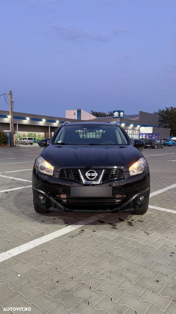 Nissan Qashqai 2.0 DCI 4 x 4 DPF Aut 360 - 1