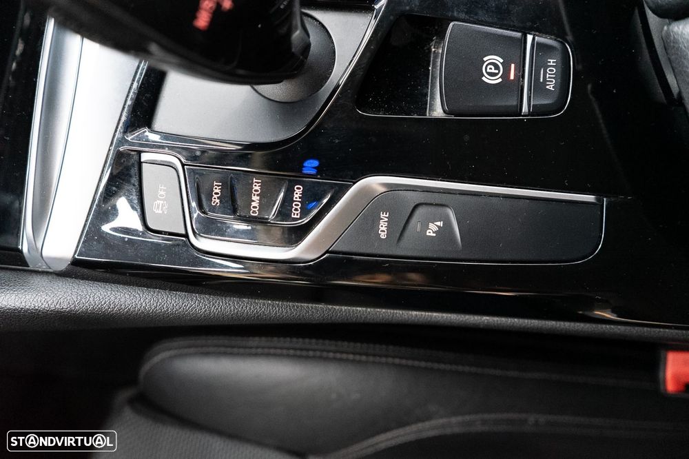 BMW 530 e iPerformance Line Sport - 36