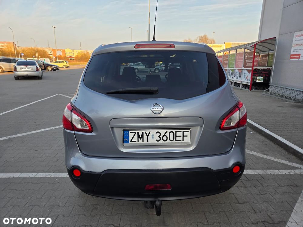Nissan Qashqai 2.0 dCi 4 x 4 DPF tekna - 7