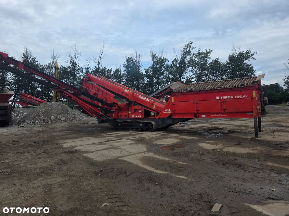 Finlay 683 - 9