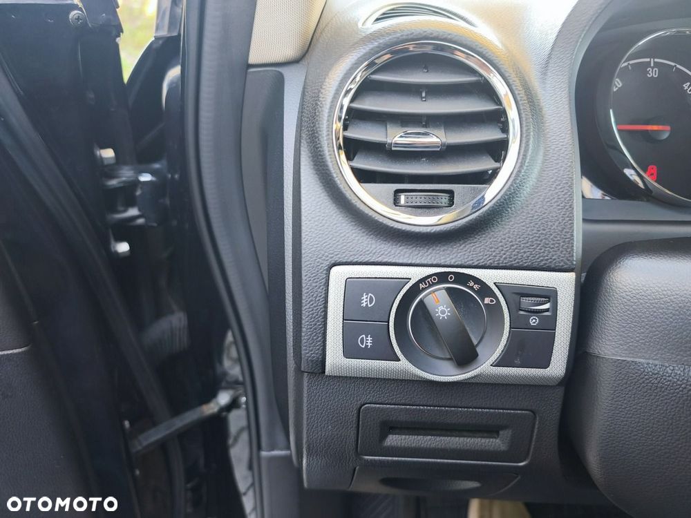 Opel Antara 2.2 CDTI 4x4 Cosmo - 21