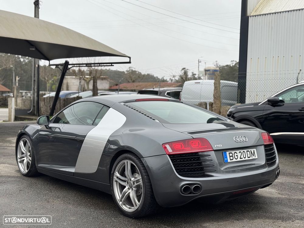 Audi R8 Coupé 4.2 FSI quattro R tronic - 7