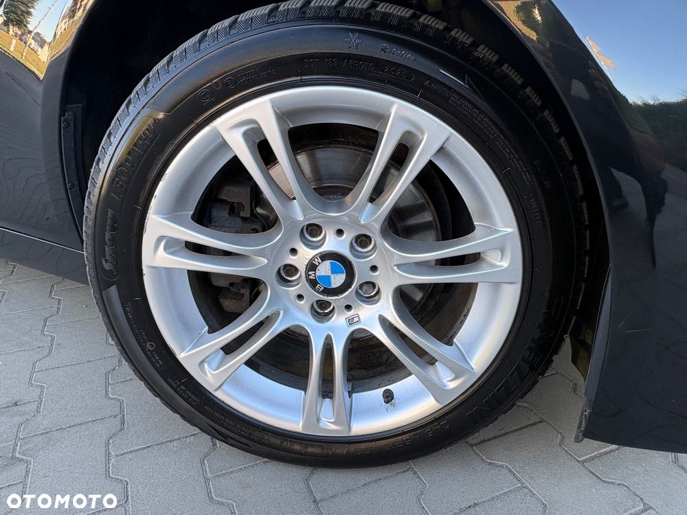 BMW Seria 5 520d xDrive Modern Line - 26