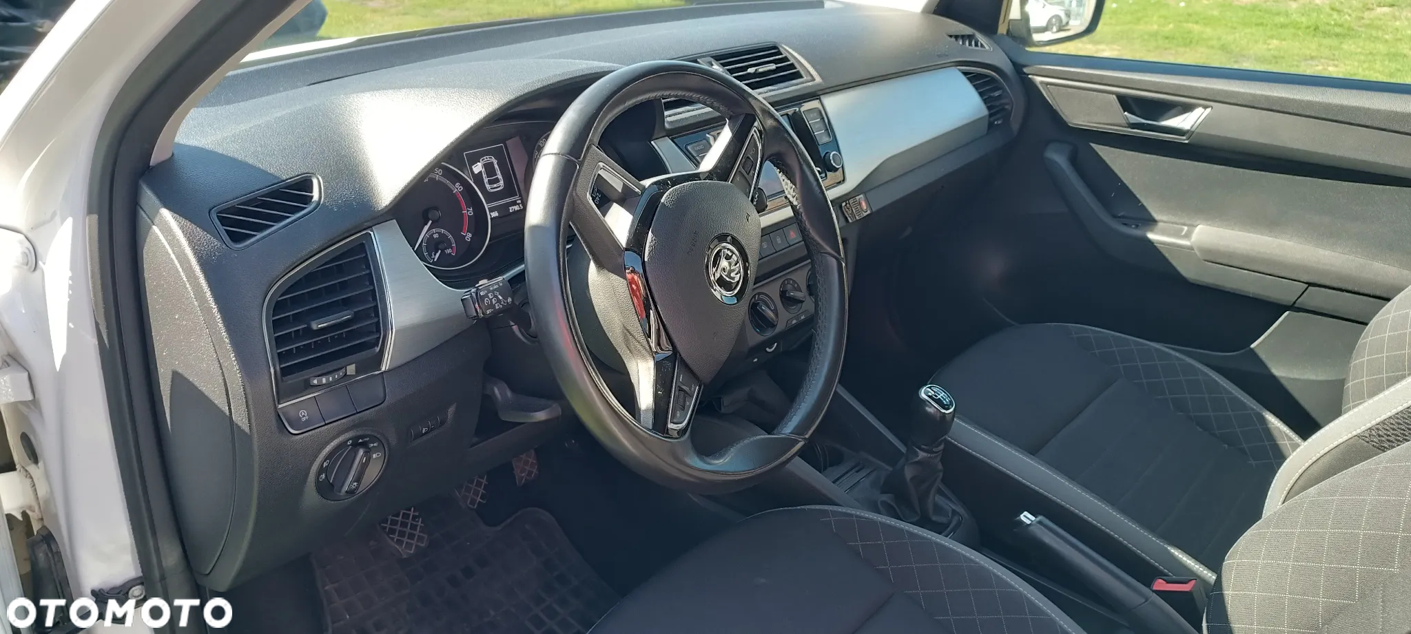 Skoda Fabia 1.0 TSI Ambition - 8