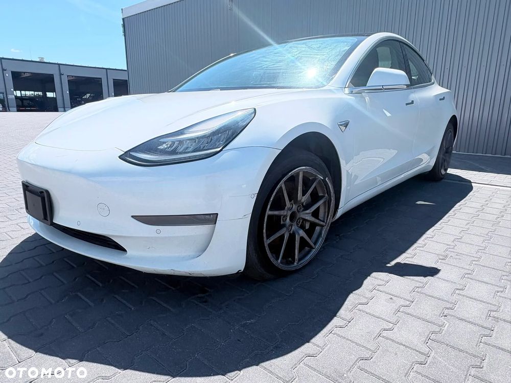 Tesla Model 3 Standard Reichweite Plus Hinterradantrieb - 1