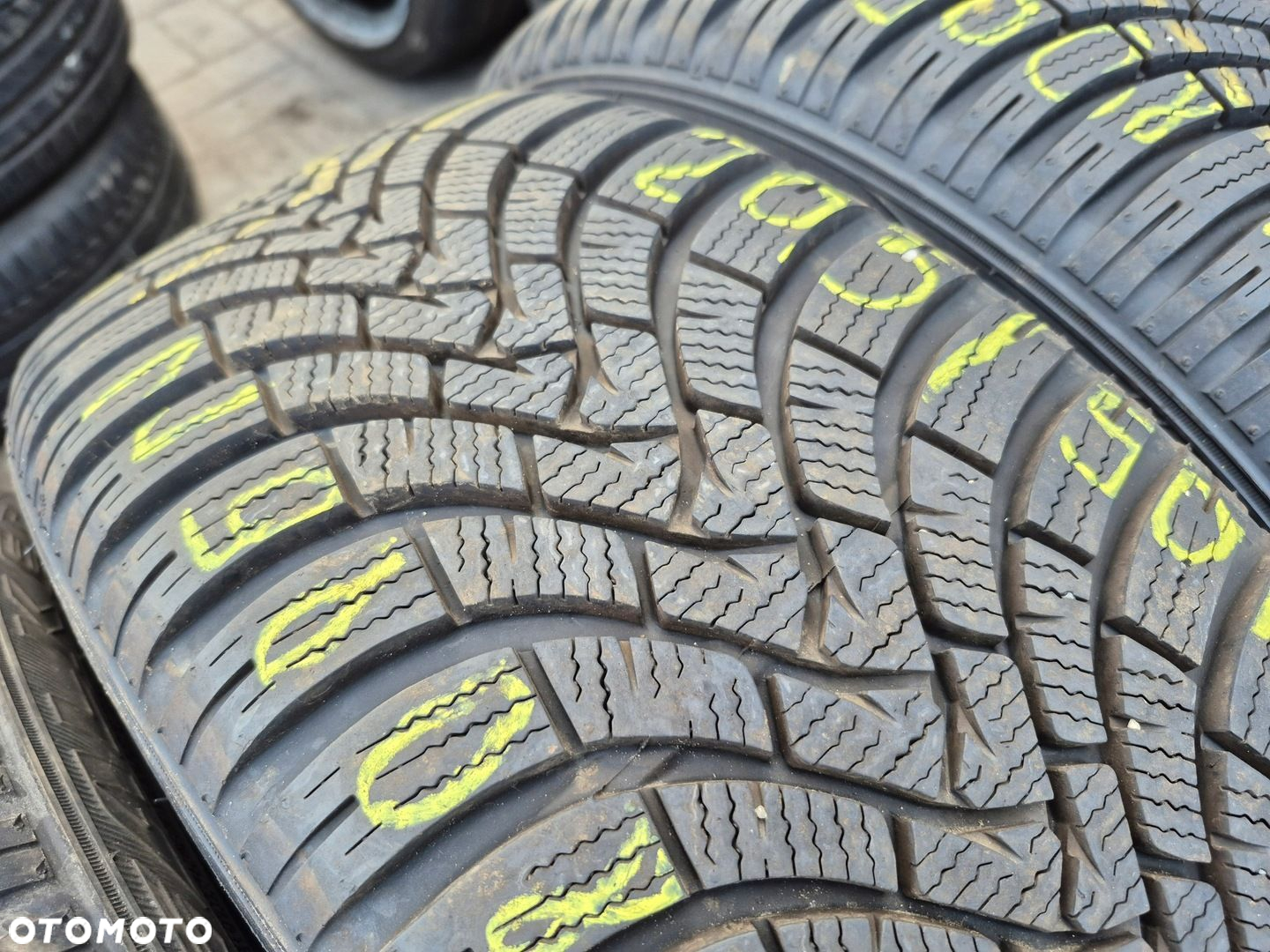 FALKEN EUROWINTER HS01 205/50R17 93V 4X - 4