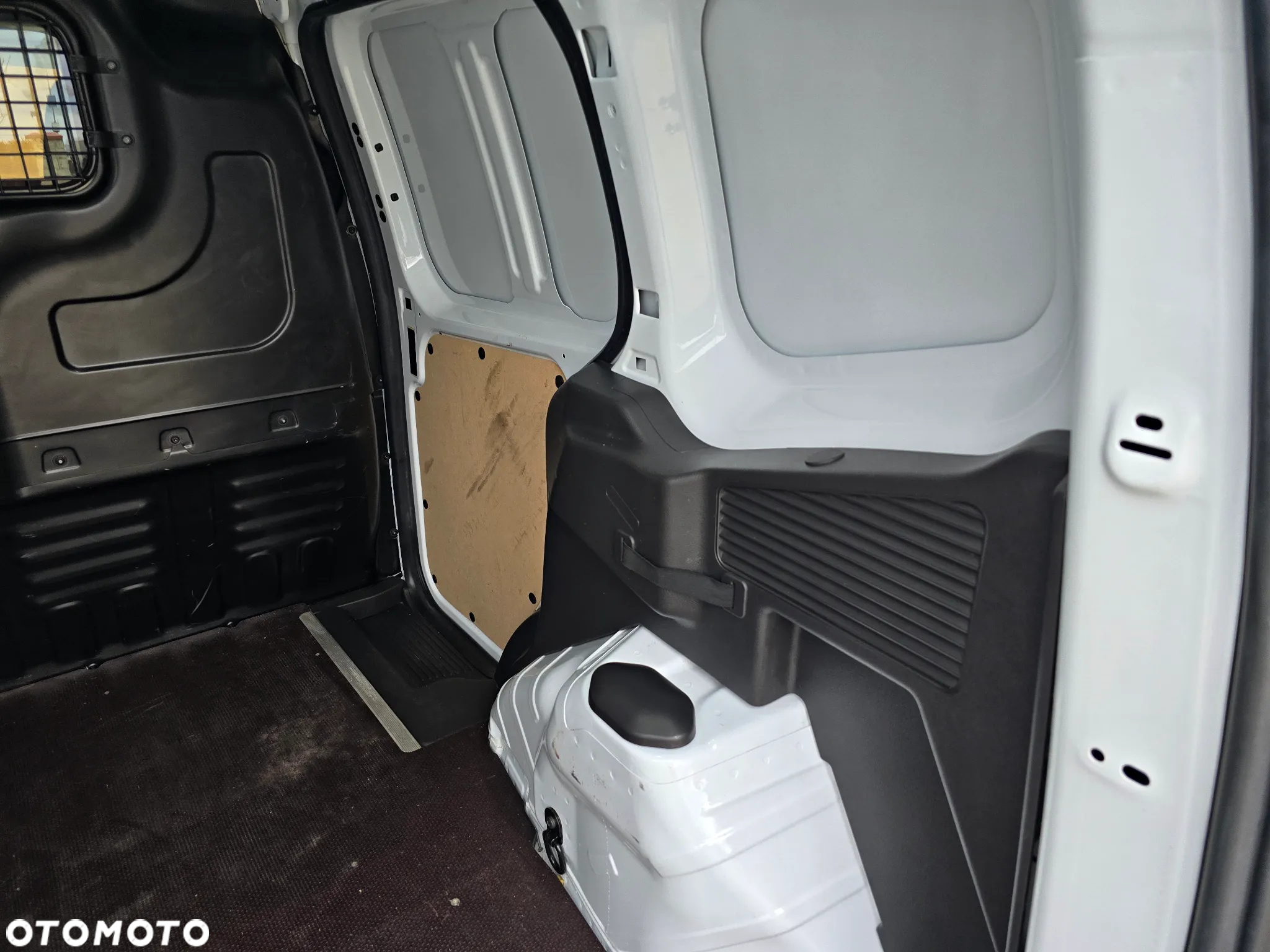 Ford COURIER TRANSIT - 20