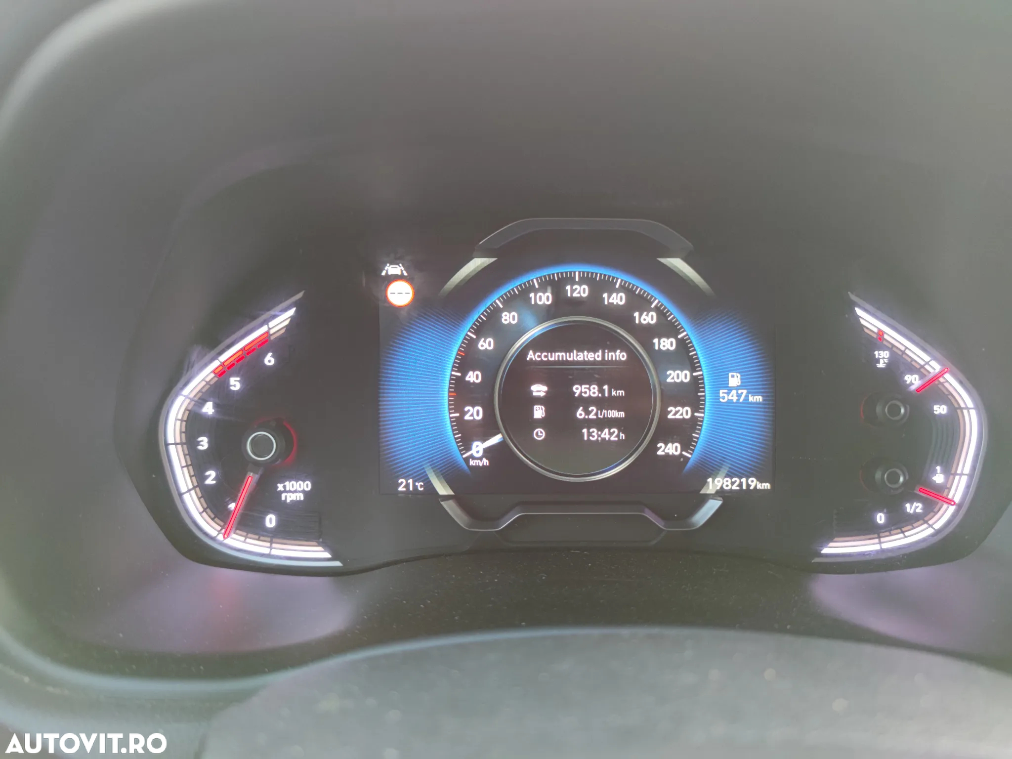 Hyundai i30 1.6 CRDI EDITION 30 - 8