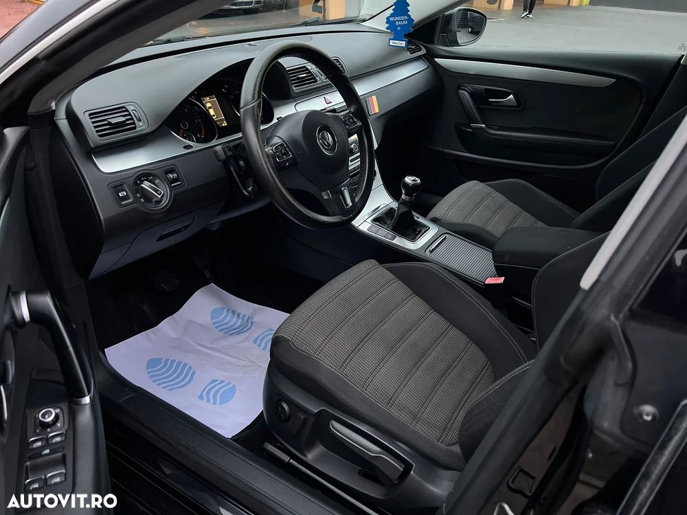 Volkswagen Passat CC 2.0 Blue TDI - 20