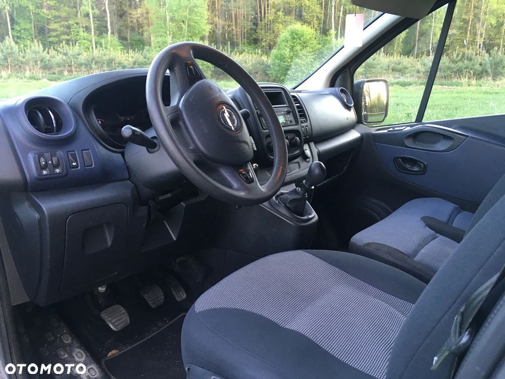 Opel VIVARO - 11