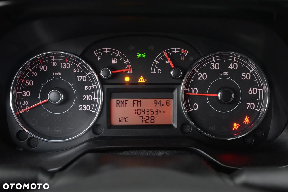 Fiat Punto 1.4 16V Dynamic - 30