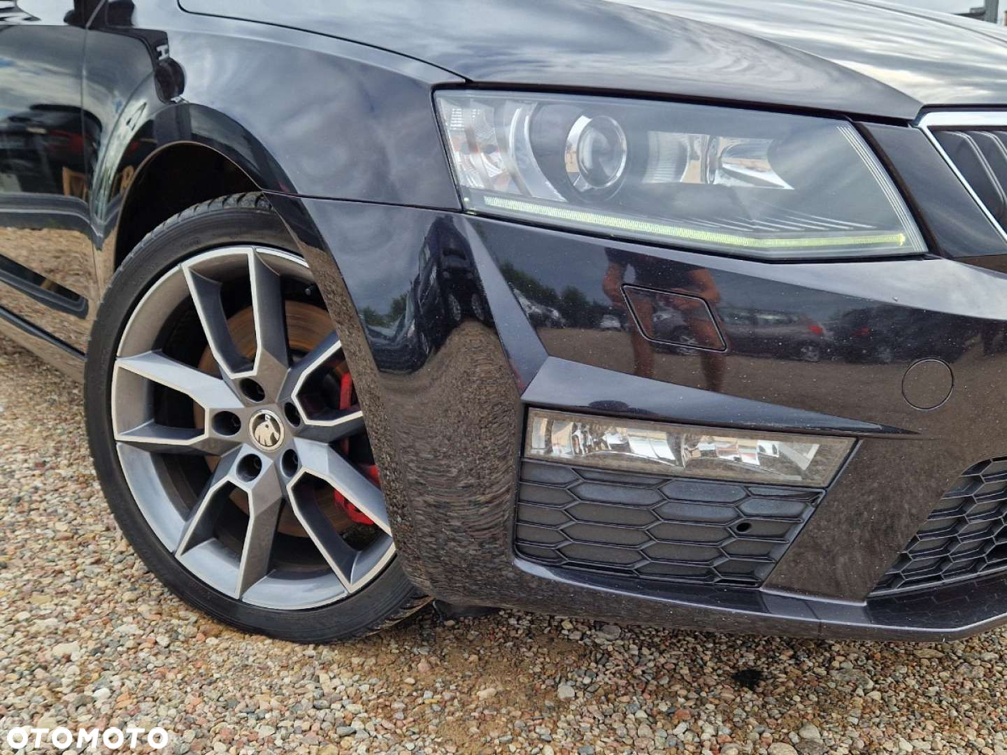 Skoda Octavia Combi 2.0 TDI RS - 30