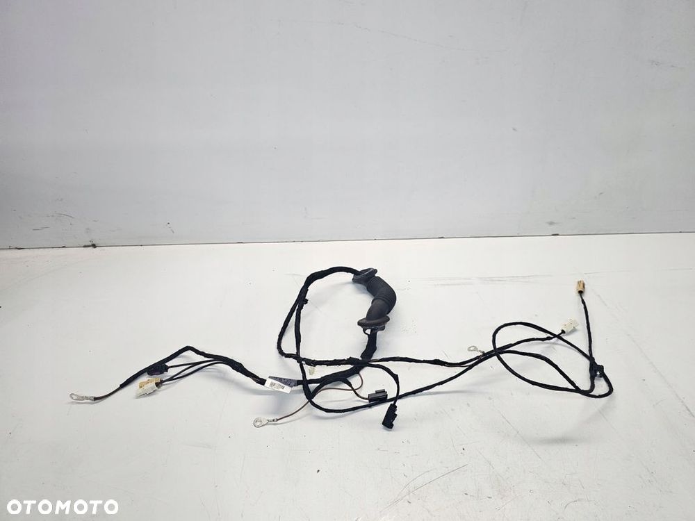 WIĄZKA KLAPY BAGAŻNIKA AUDI A3 8V 8V3971726C