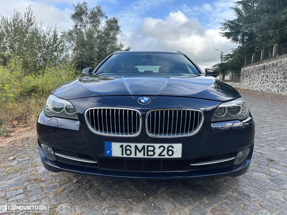 BMW 520 d Exclusive Auto 129g - 3