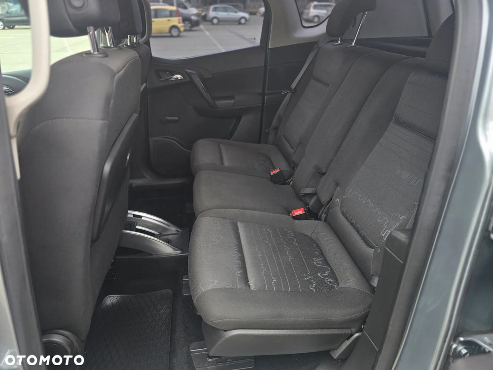 Opel Meriva - 13
