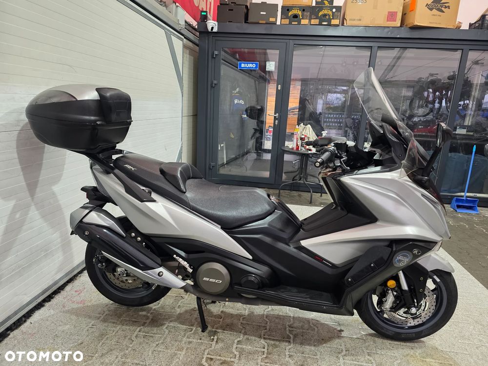 Kymco AK 550 - 16