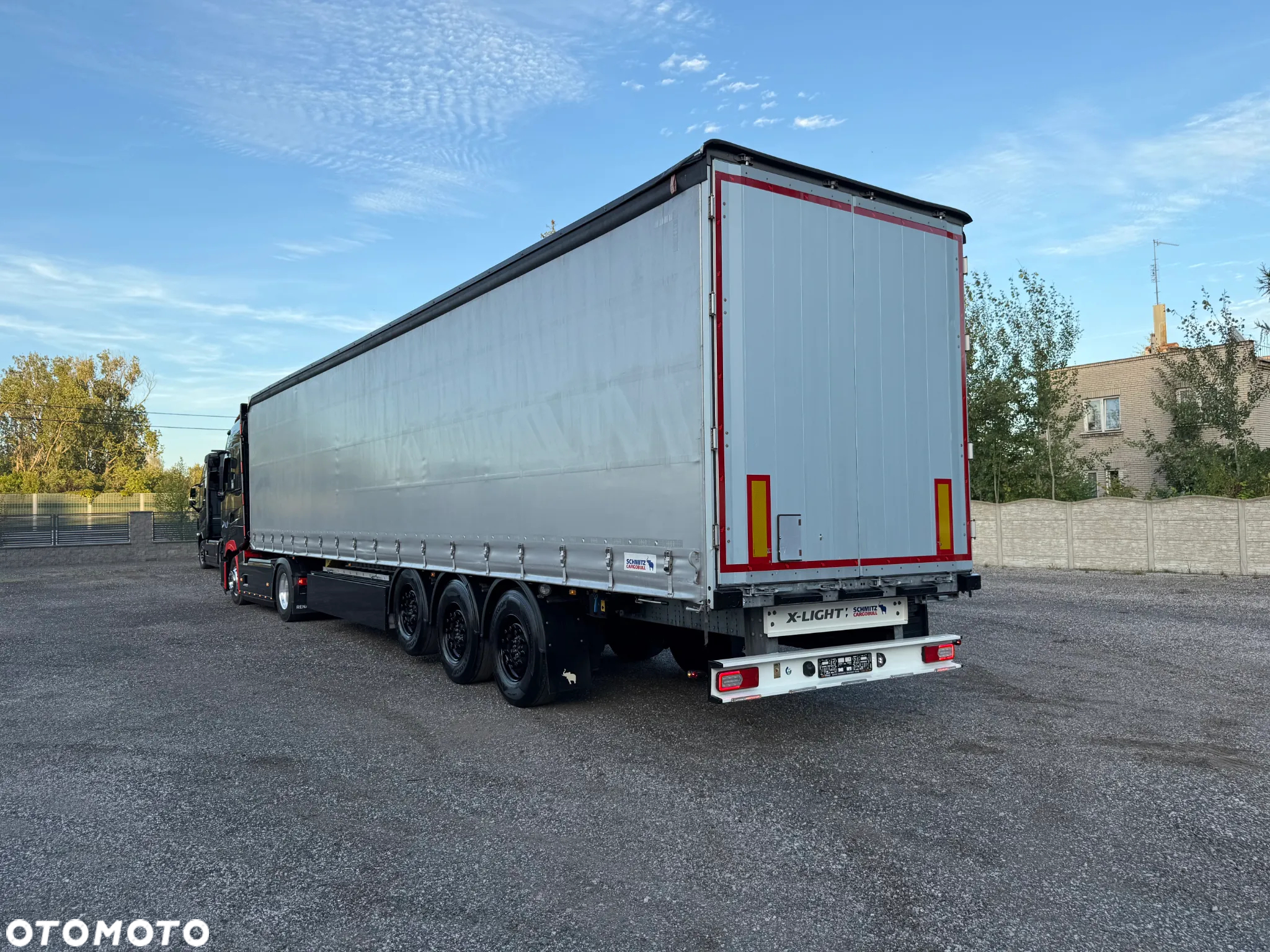 Schmitz Cargobull SCB*S3T DACH POD.OŚ POD.SPROWADZONA Z NIEMIEC - 2