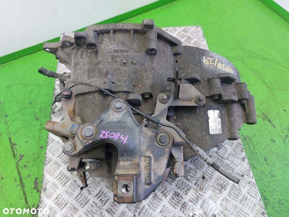 Skrzynia biegów Manualna Volvo V50 2,0 D 136 KM 04-12 9482387 456R7002CC - 3