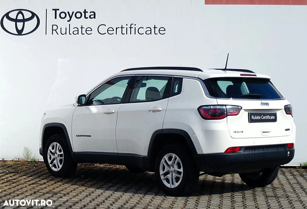 Jeep Compass 2.0 MultiJet Active Drive Automatik Business Line - 4