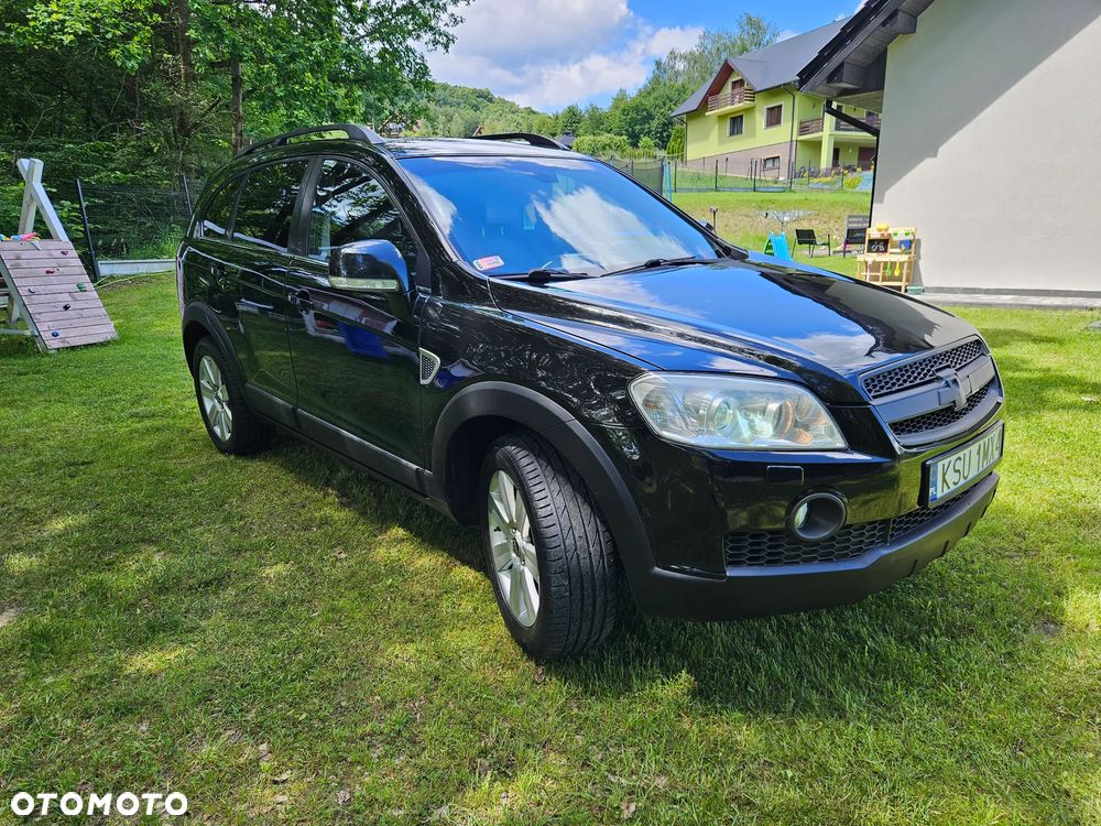 Chevrolet Captiva 2.0 d LT high - 3