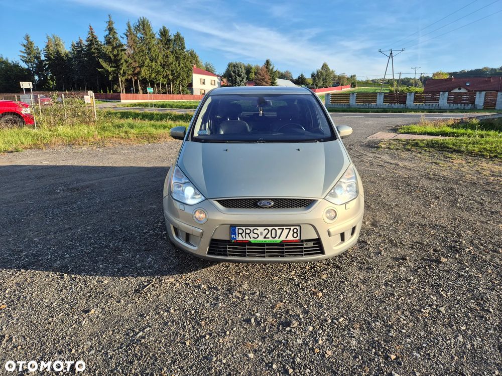 Ford S-Max 2.2 TDCi Titanium - 3