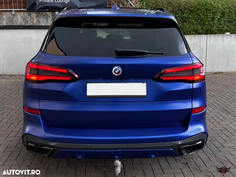 BMW X5 M M50i - 6