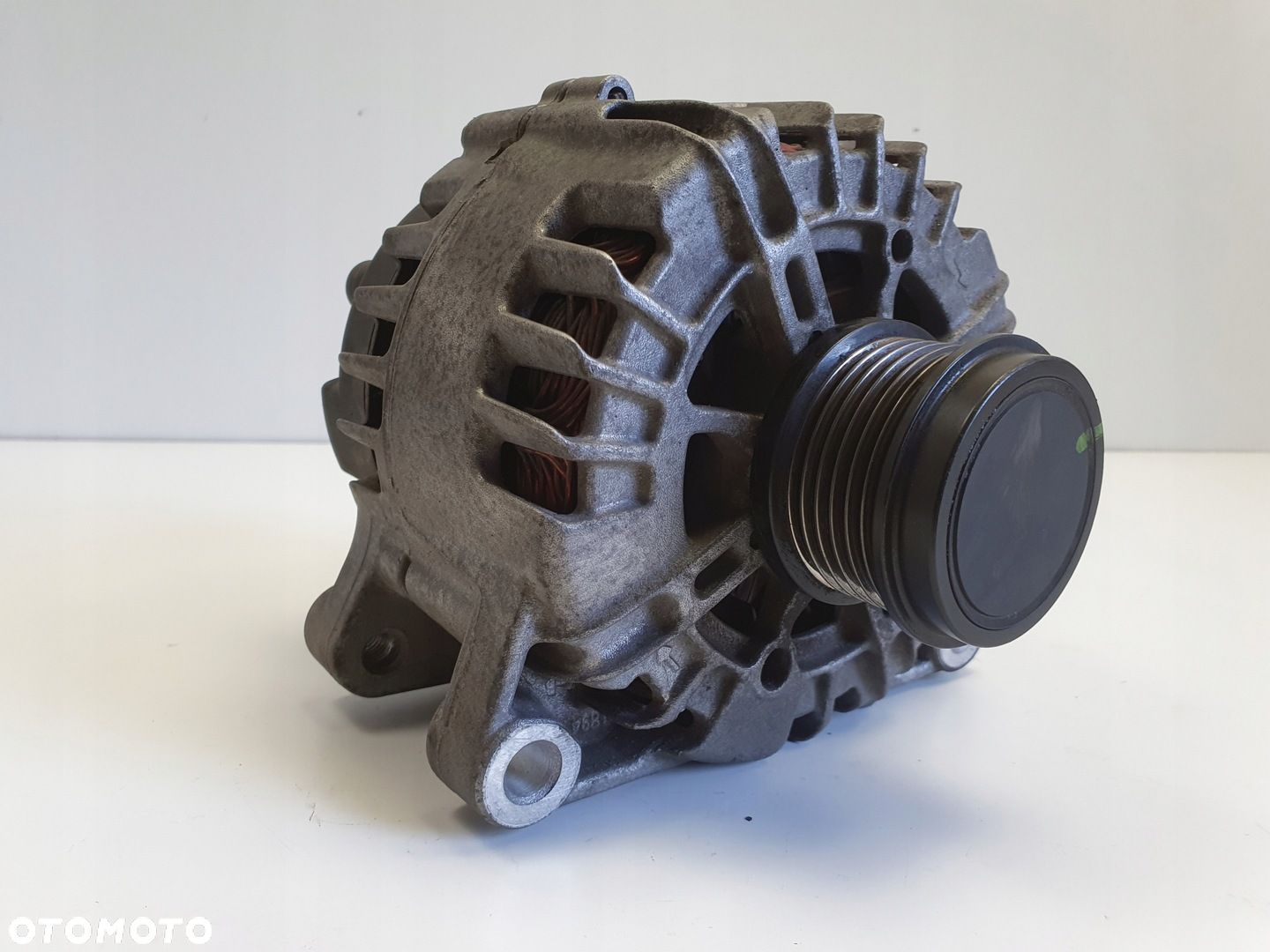 Volvo V70 III 1.6 D D2 ALTERNATOR valeo 30659390 150A - 1