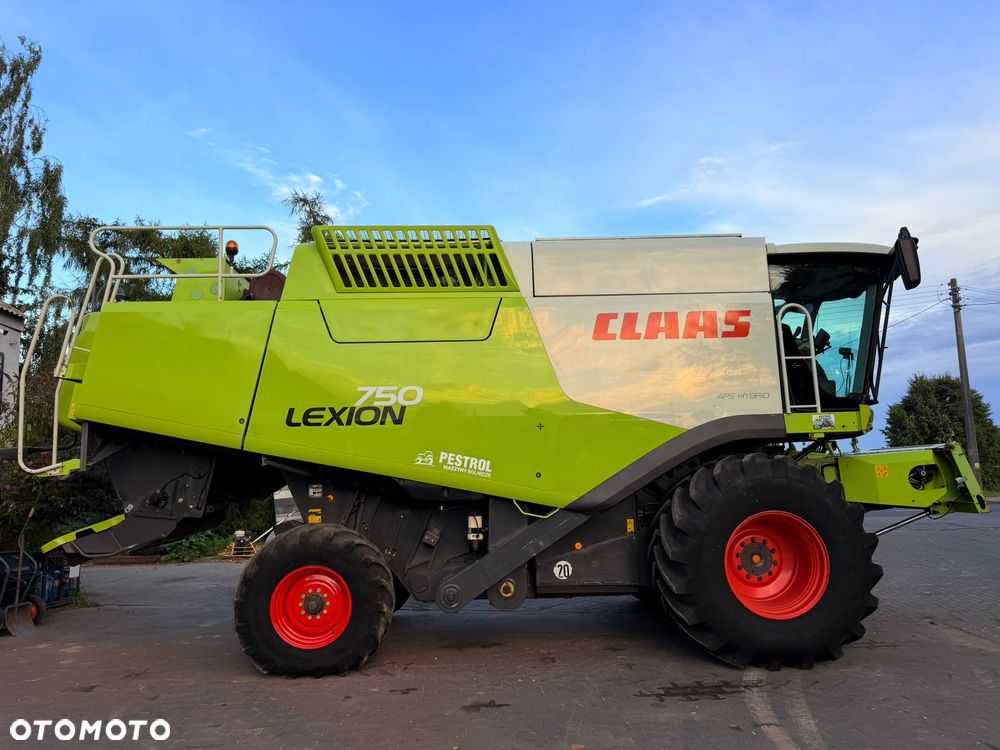 Claas LEXION 750 APS HYBRID - 12