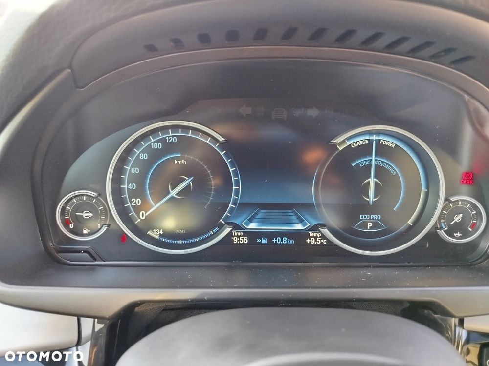 BMW X5 sDrive25d - 26