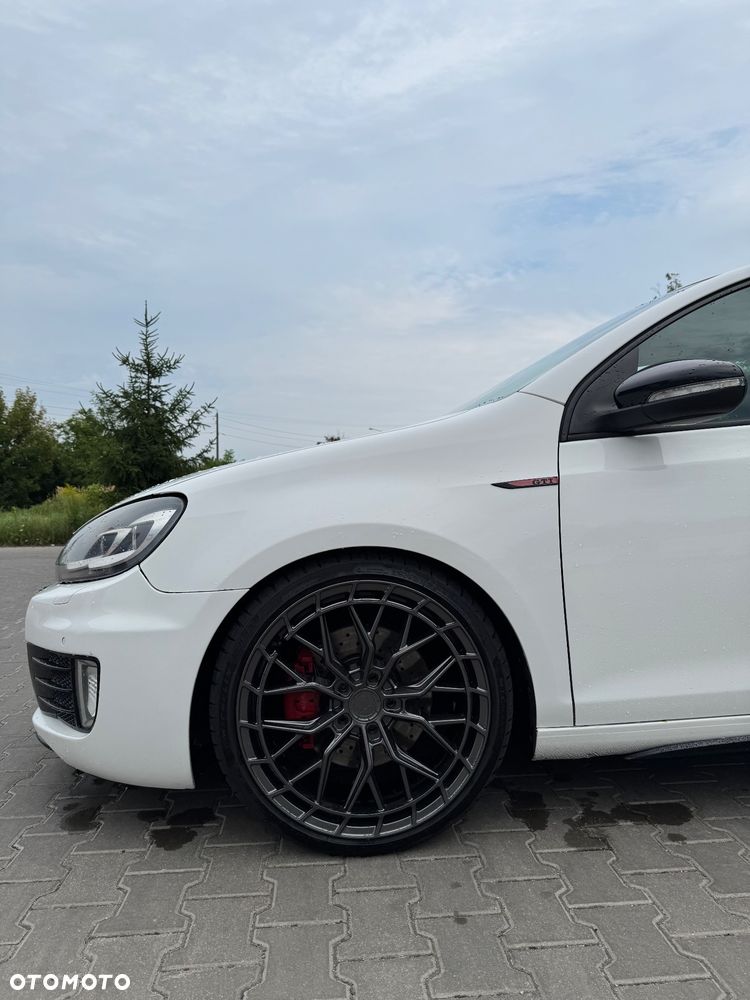 Volkswagen Golf 2.0 TSI GTI - 4