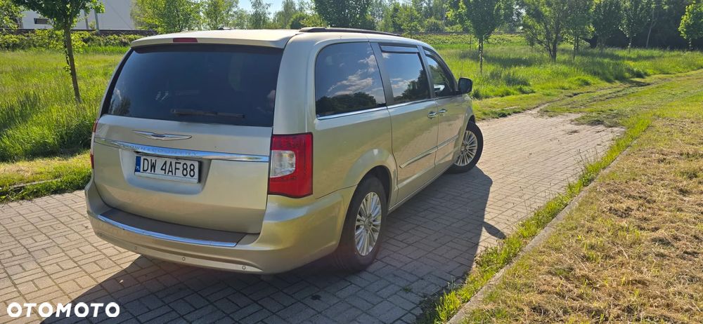 Chrysler Town & Country 3.6 Limited - 3