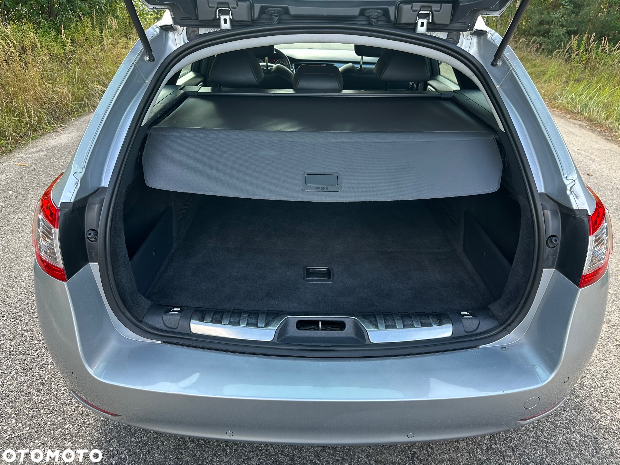 Peugeot 508 SW HDi FAP 140 Allure - 18