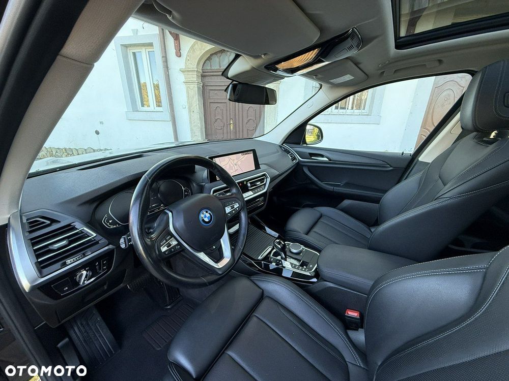 BMW X3 xDrive30e - 22
