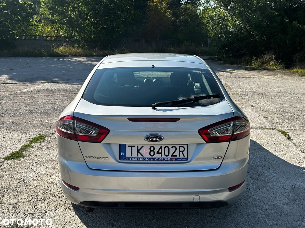 Ford Mondeo 2.0 TDCi Ambiente - 6