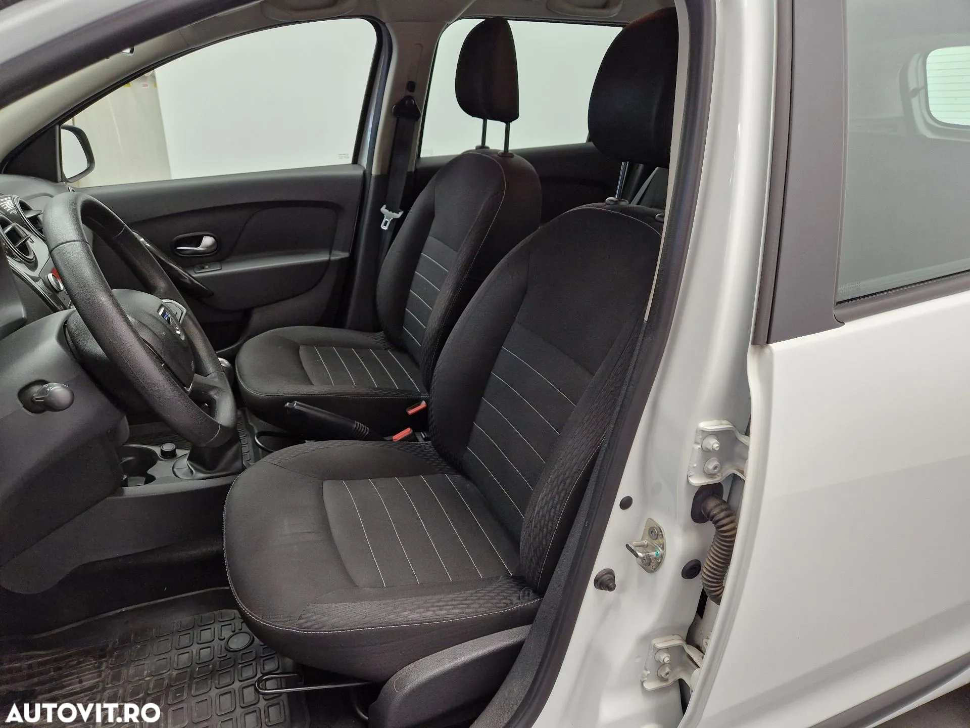 Dacia Logan MCV 1.5 Blue dCi Laureate - 10