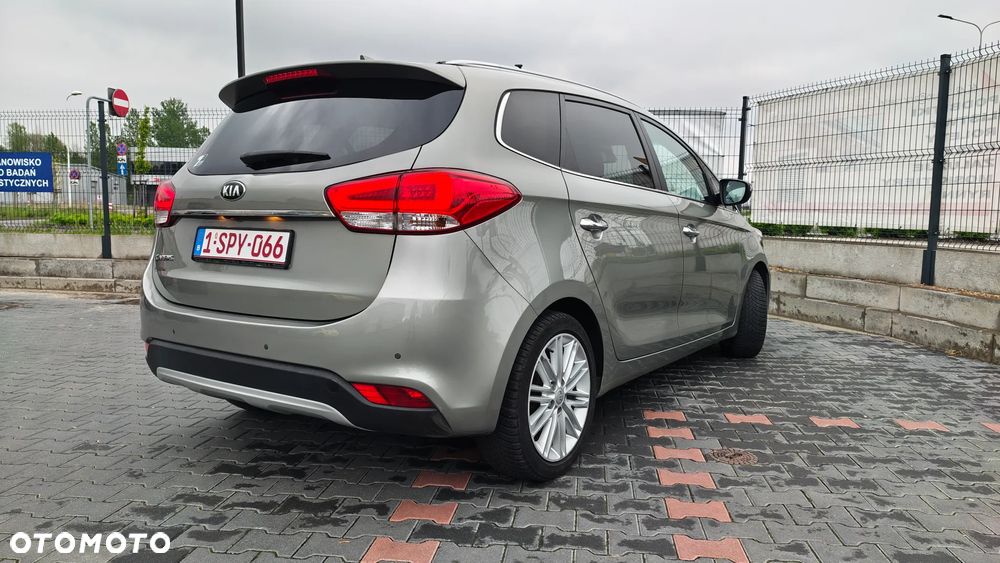 Kia Carens 1.6 GDI ISG Vision - 23
