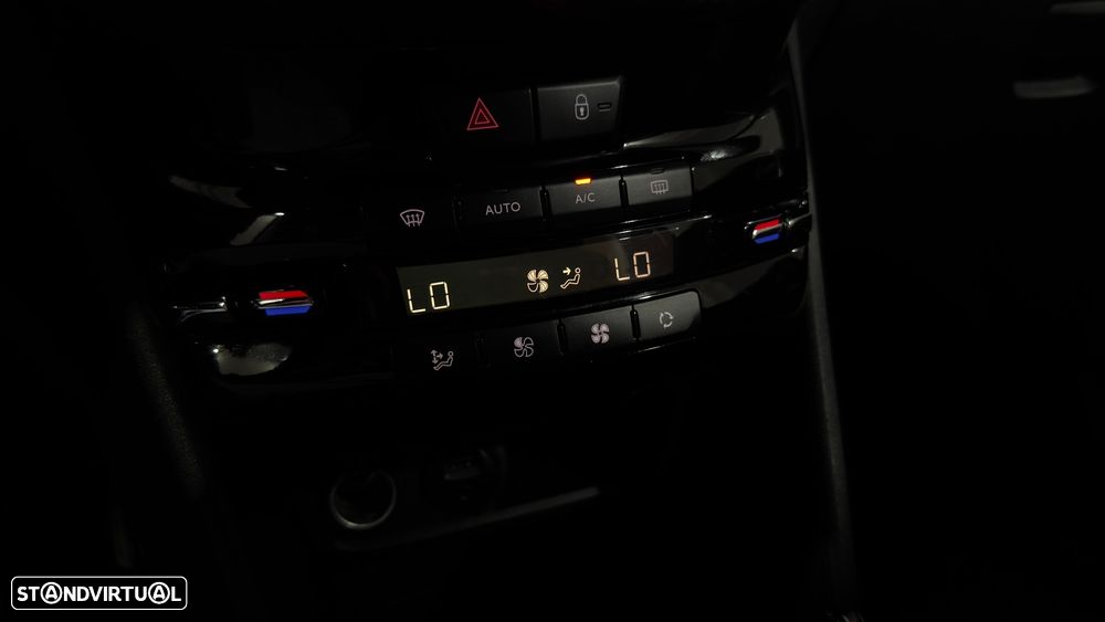 Peugeot 2008 PureTech 110 GPF Stop&Start EAT6 Allure - 27