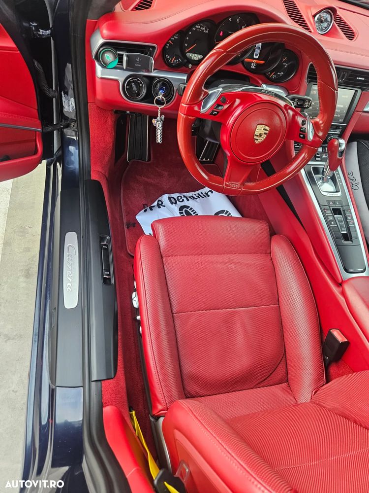 Porsche 911 Carrera PDK - 5