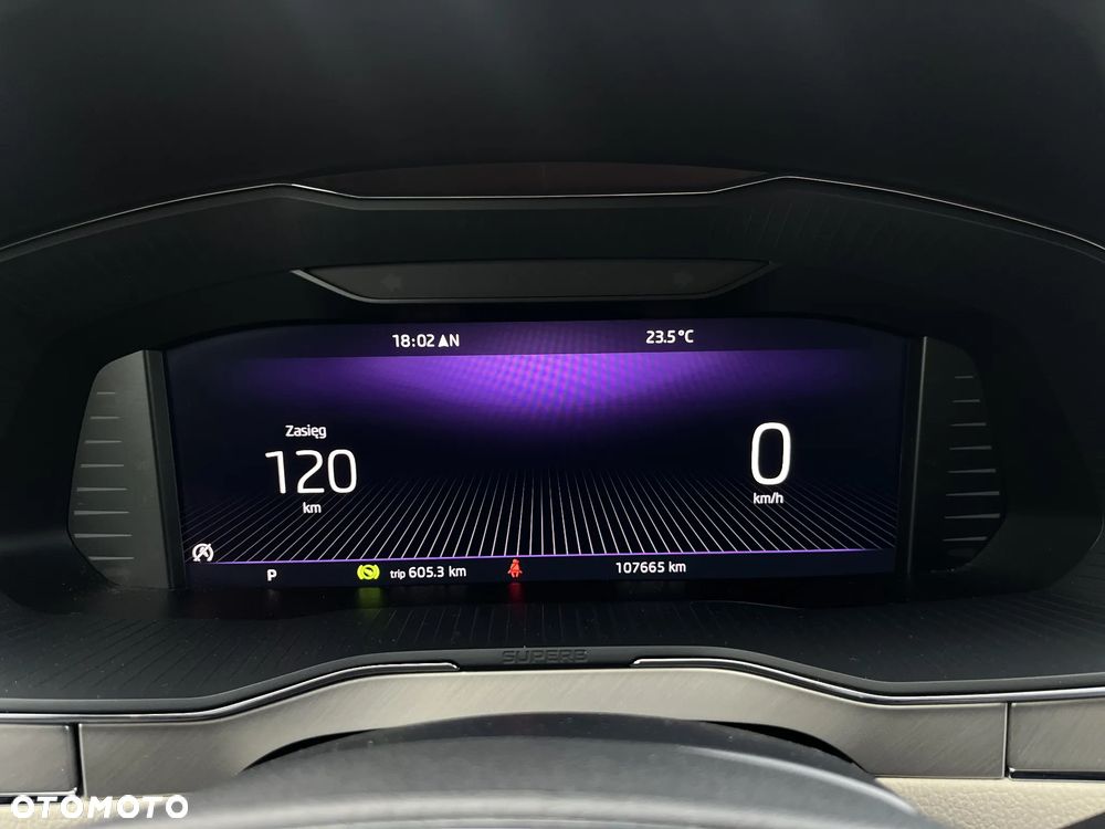 Skoda Superb 2.0 TSI Style DSG - 24