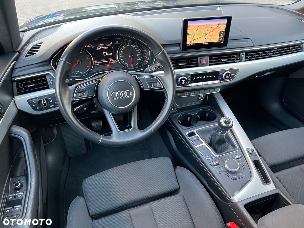 Audi A4 Avant 2.0 TDI - 24