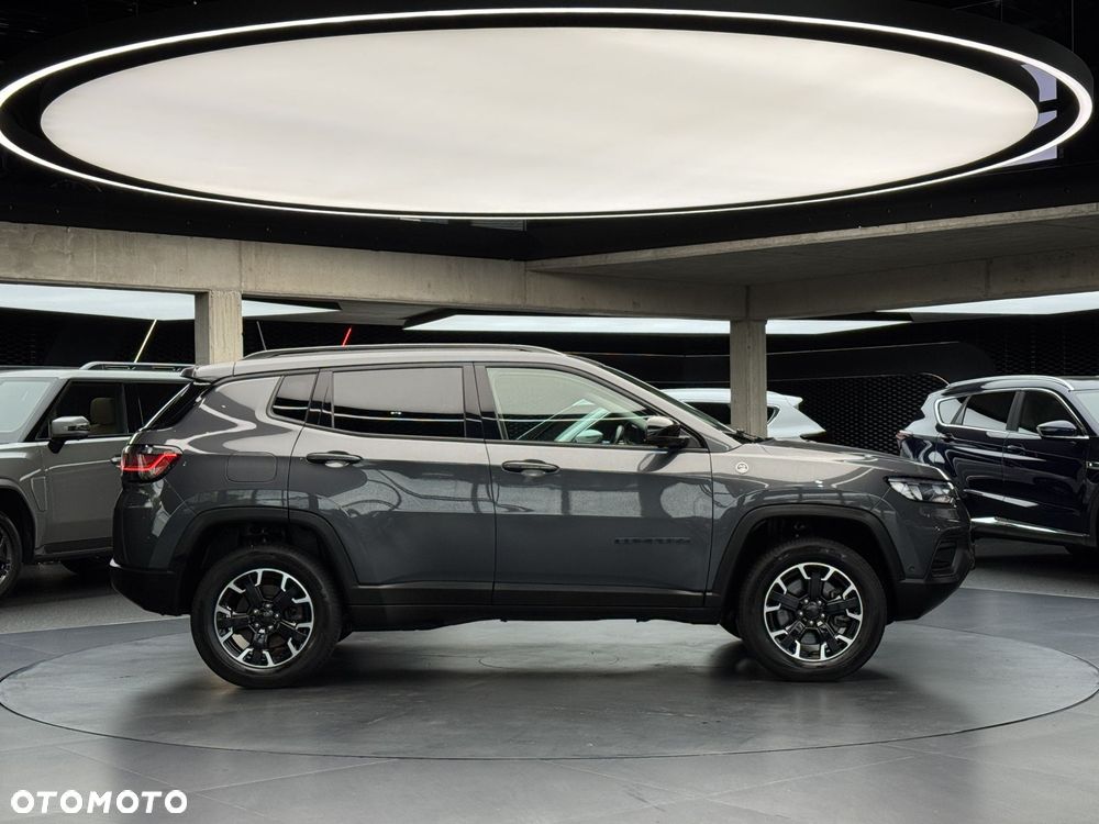 Jeep Compass 1.3 T4 PHEV 4xe Trailhawk S&S - 7