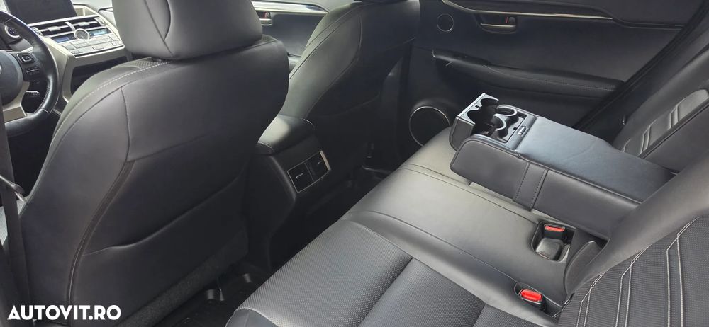 Lexus Seria NX 300h - 7
