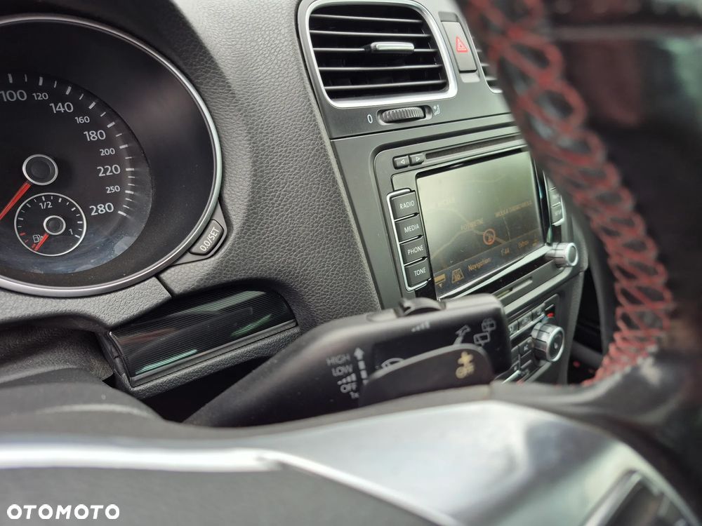 Volkswagen Golf 2.0 GTI DSG - 19