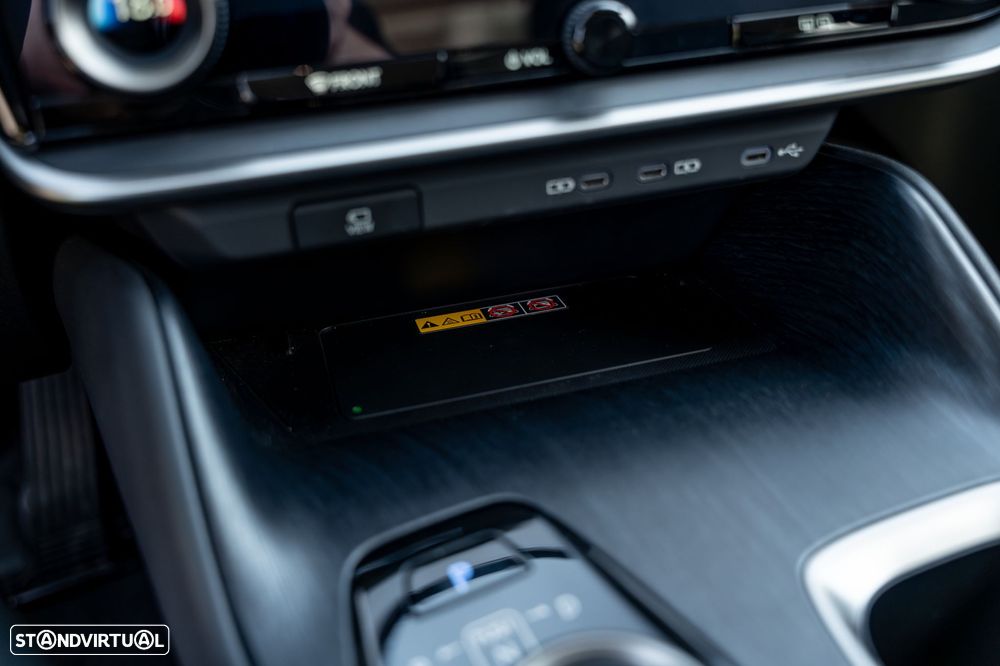 Lexus RZ 300e Premium - 24