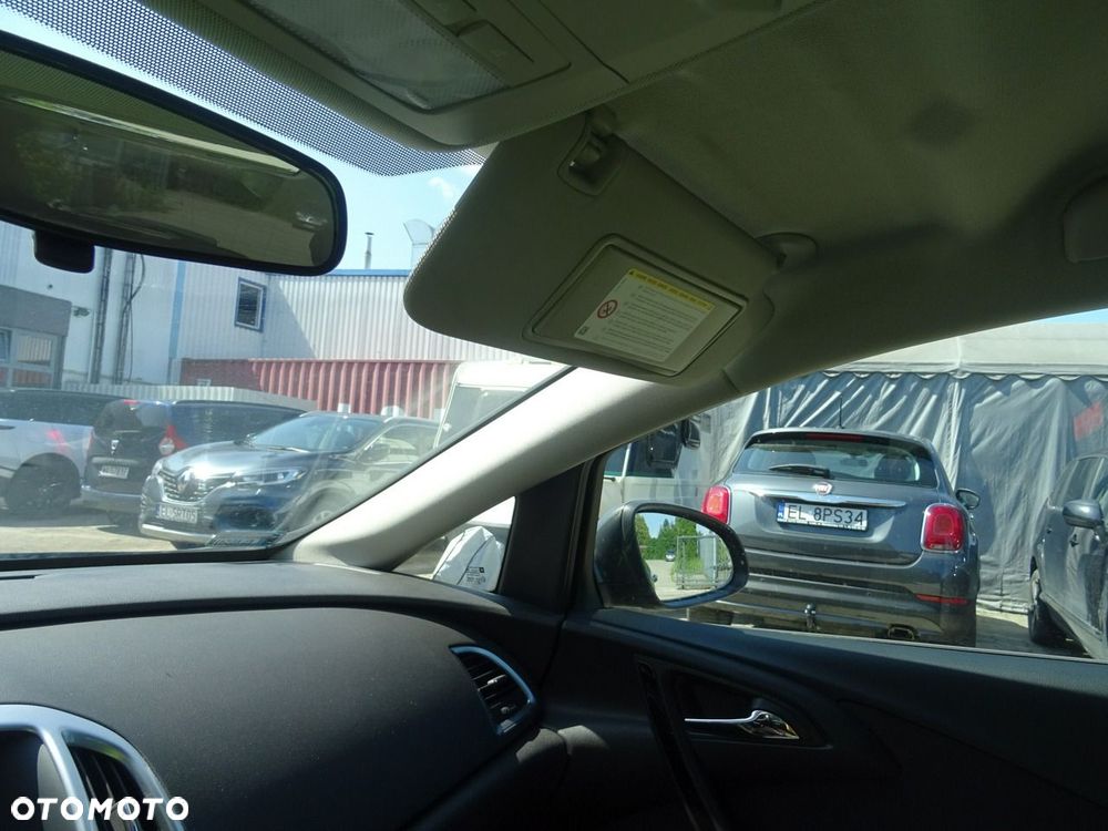Opel Astra - 16