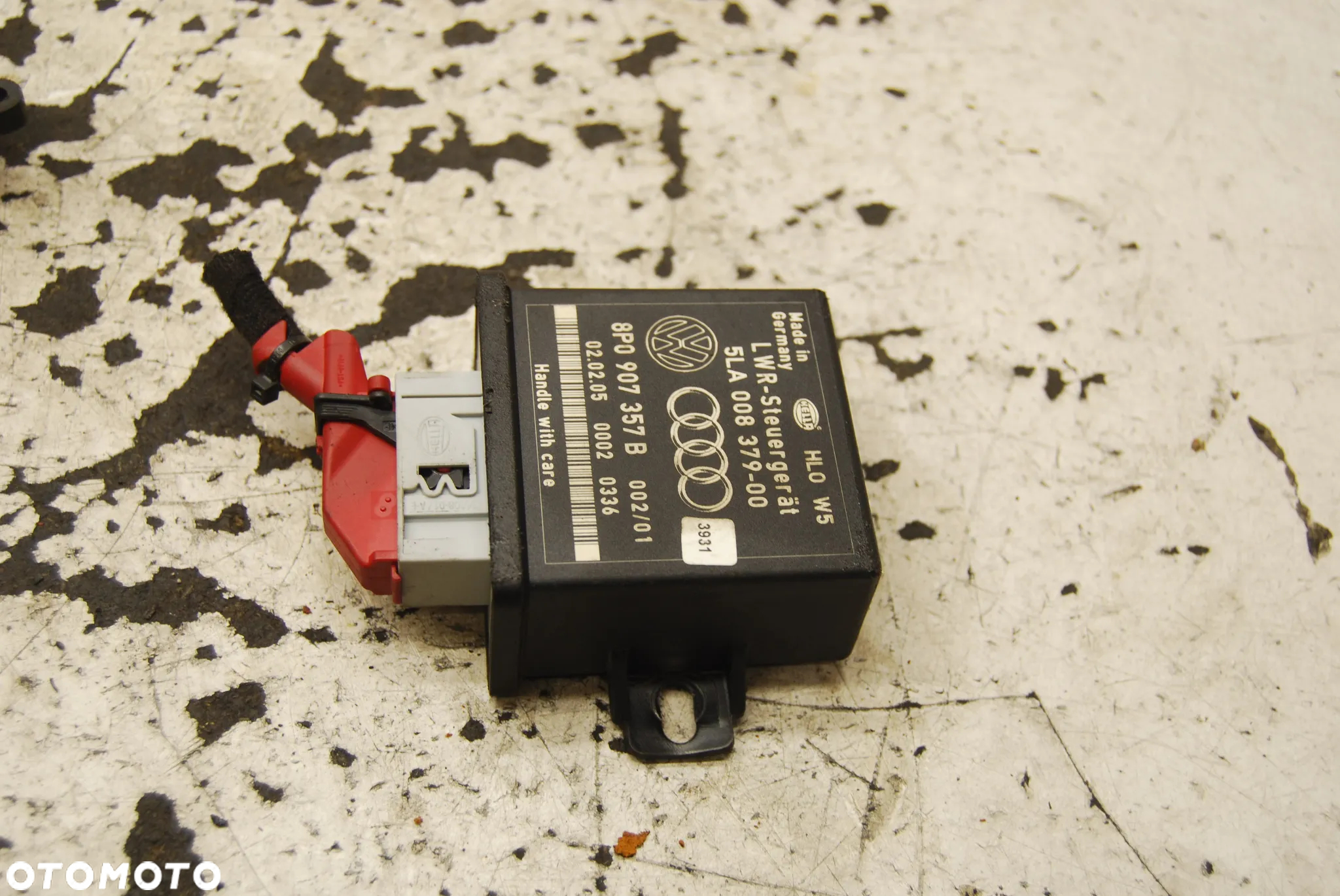 MODUŁ STEROWNIK ŚWIATEŁ XENON 8P0907357A AUDI A6 C6 A4 8P0907357F 8P0907357B 8P0907357C 8P0907357D - 9